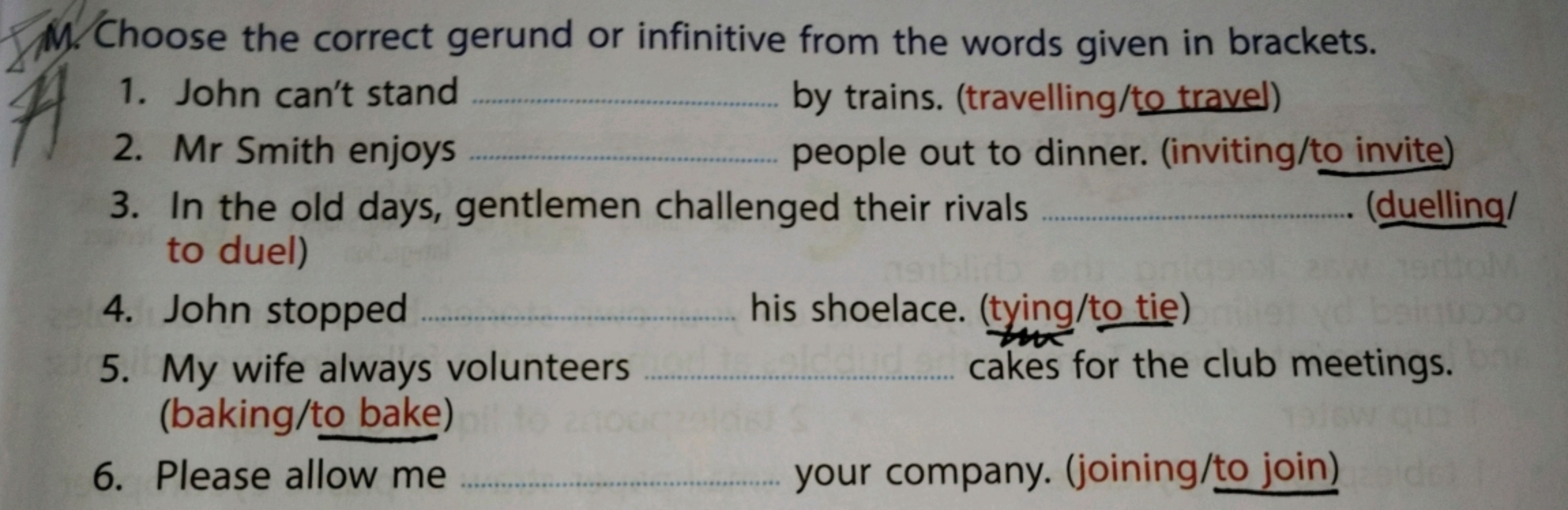 Choose the correct gerund or infinitive from the words given in bracke