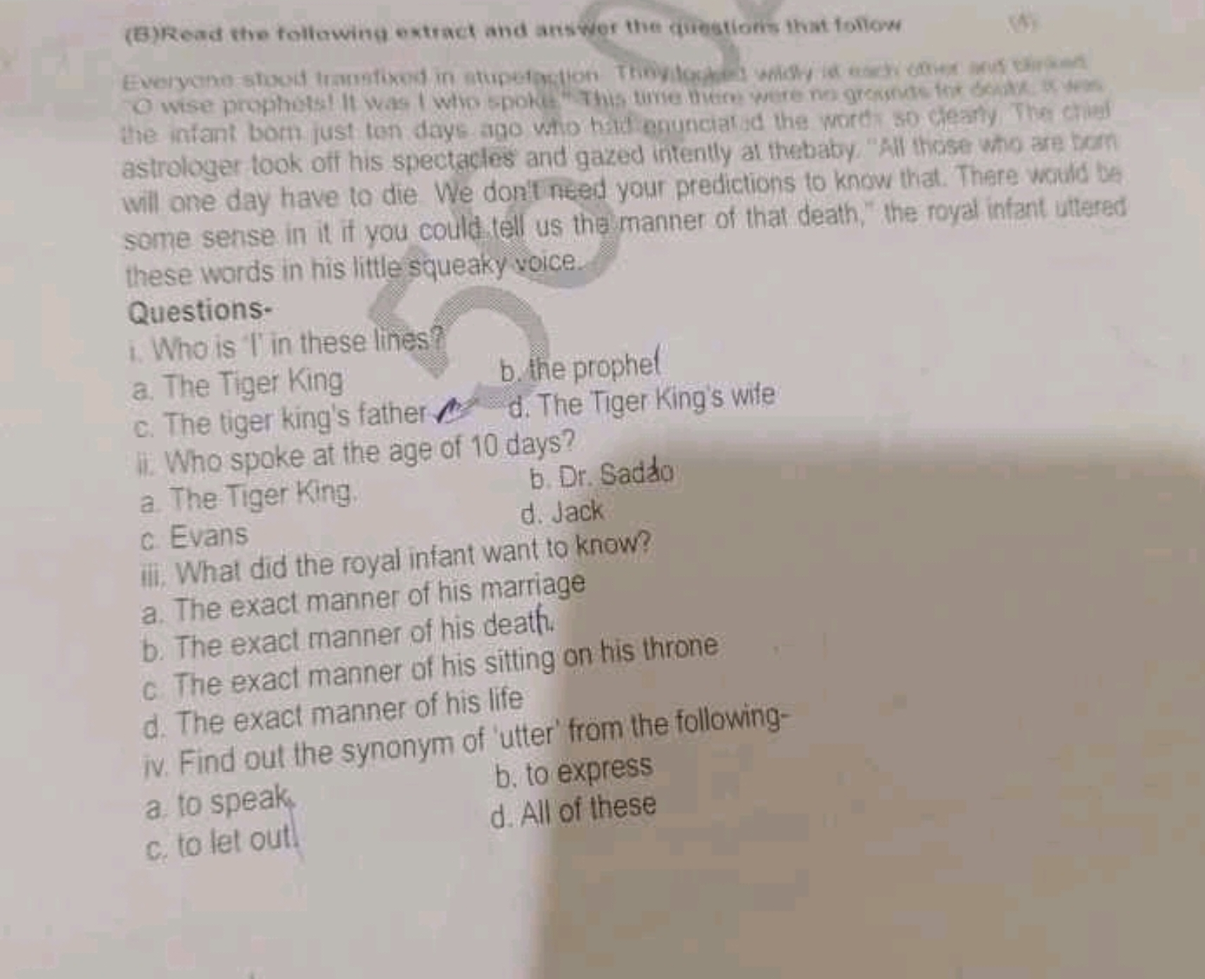 (B) Read the following extract and answer the questions that follow
(W