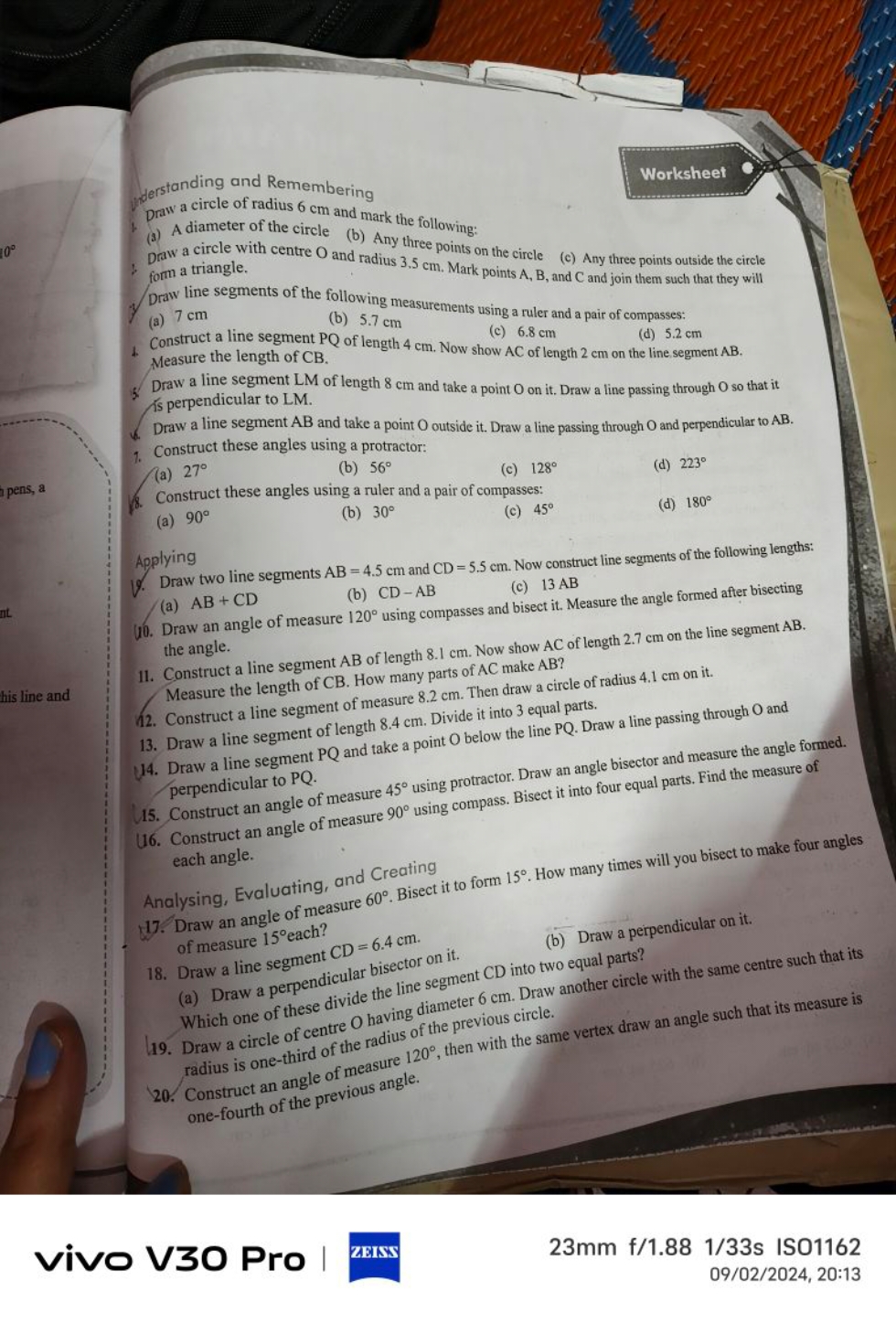 praw a circle of radius 6 cm and mark the following:
Worksheet
(3) A d