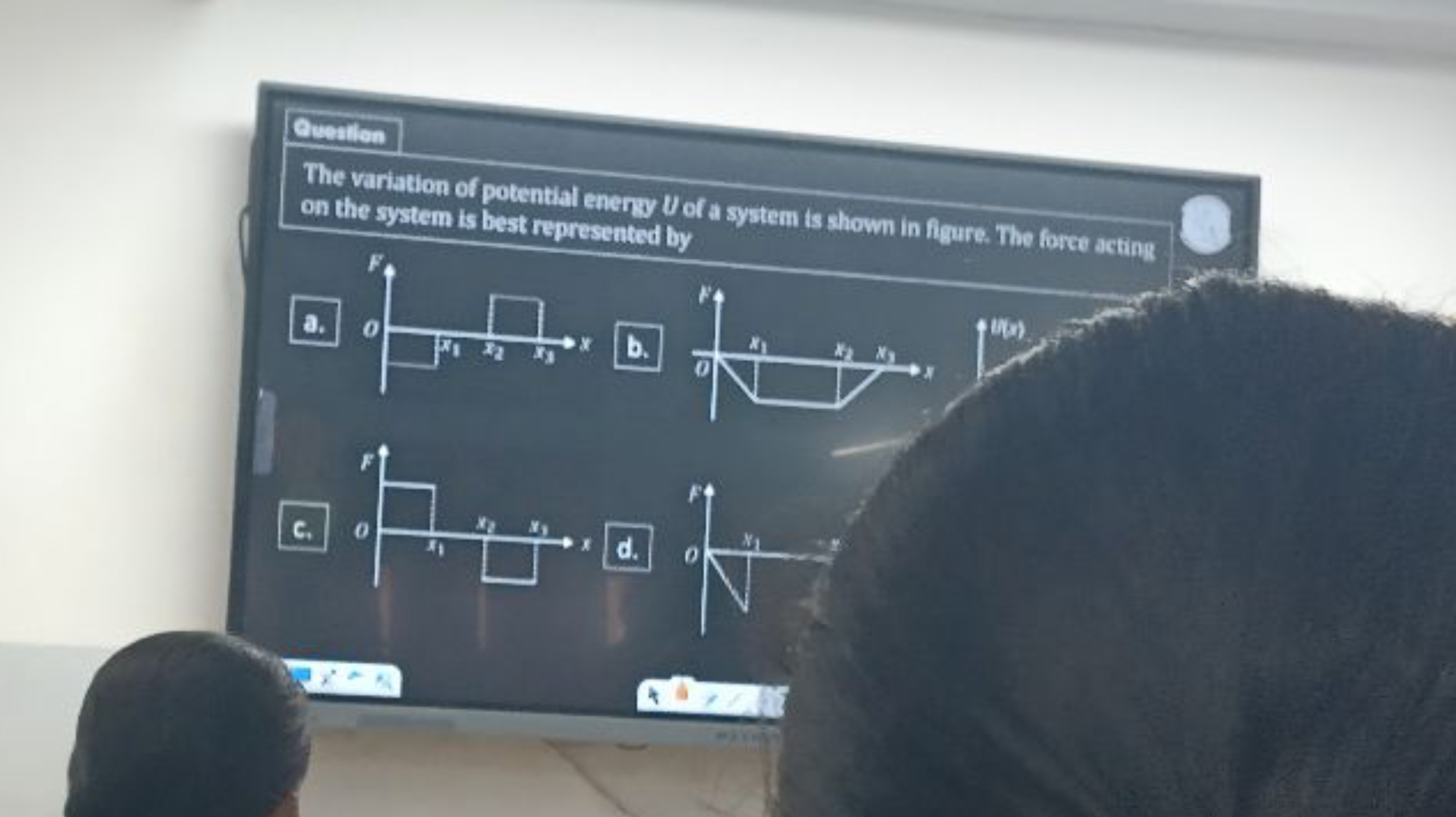 Ouertion
The variation of potential energy U of a syatem is showm in f