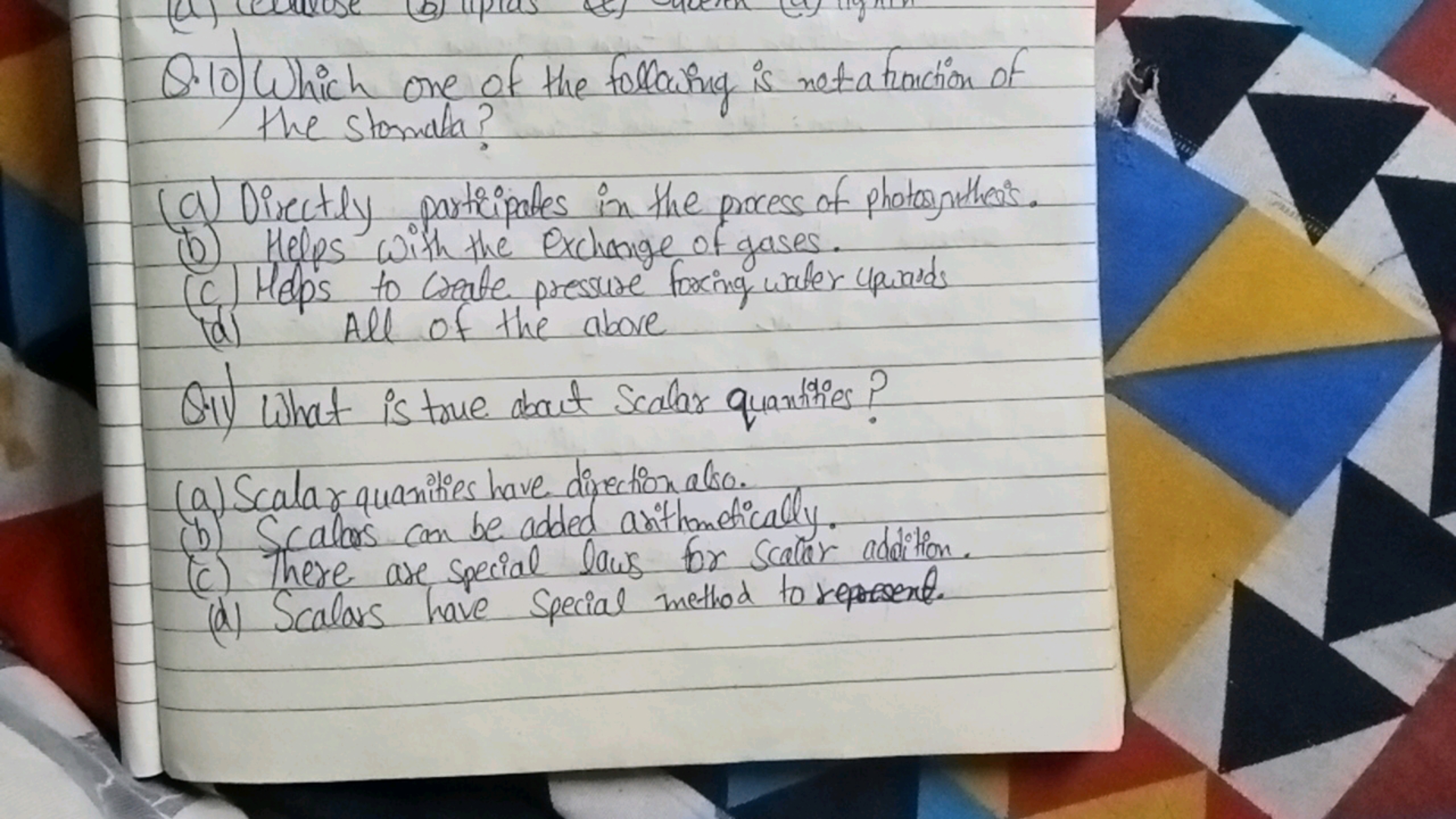 Q.10) Which one of the following is netatinction of the stomata?
(a) D