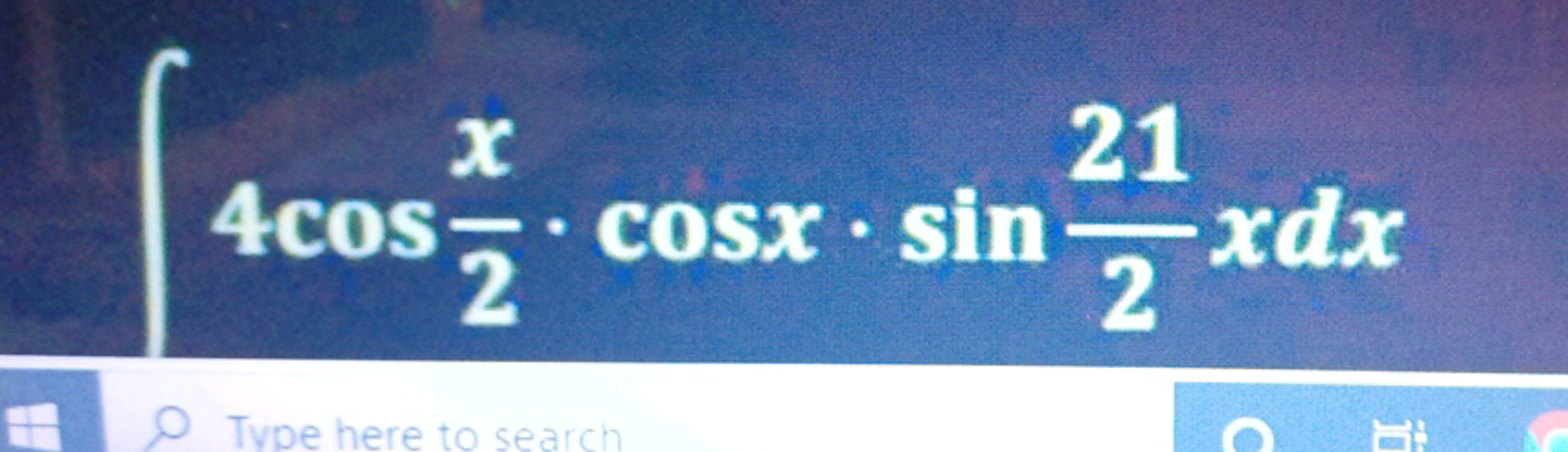 ∫4cos2x​⋅cosx⋅sin221​xdx