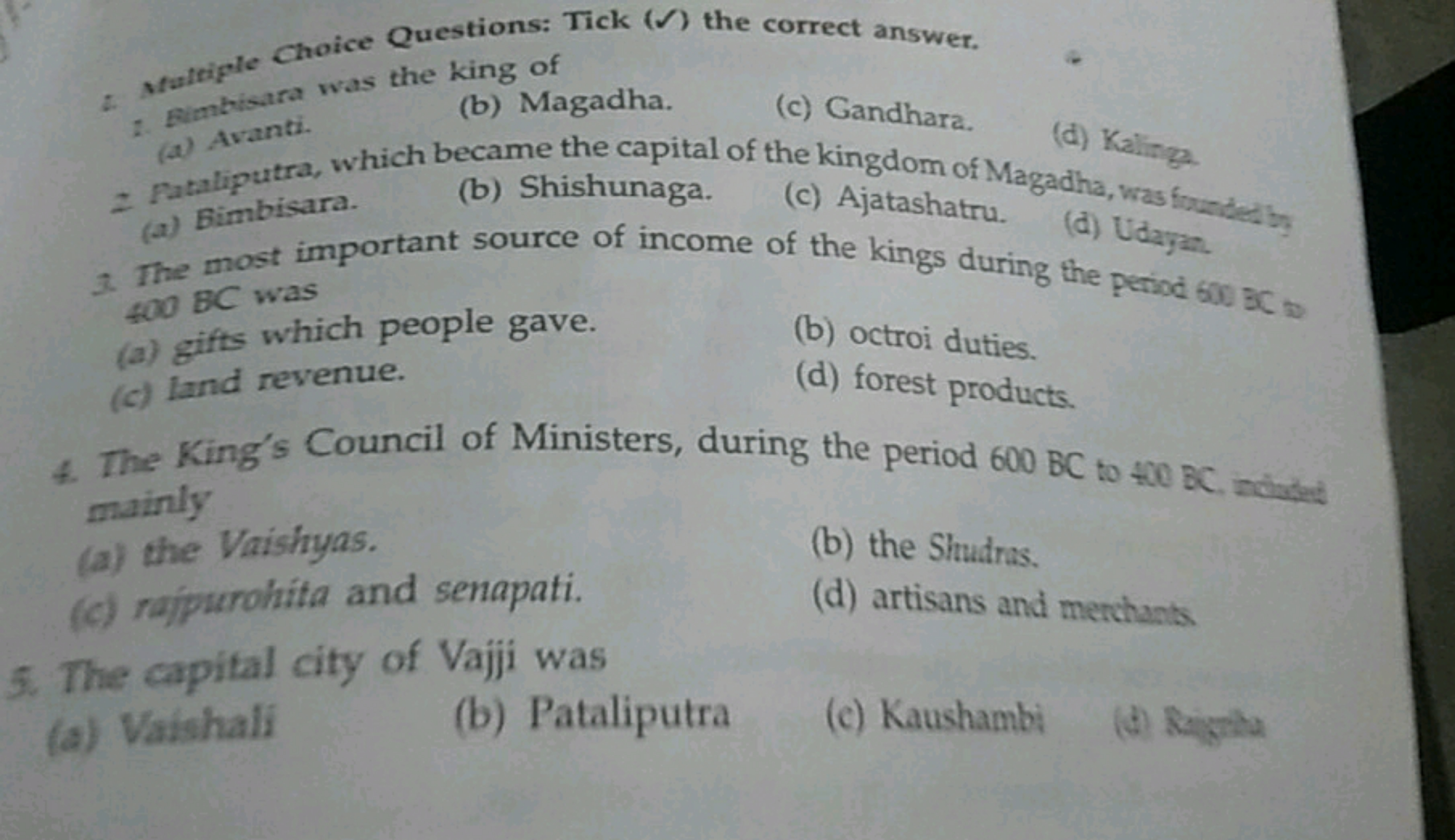 2. M sultiple Choice Questions: Tick (Ω) the correct answer.
2. Eimbis