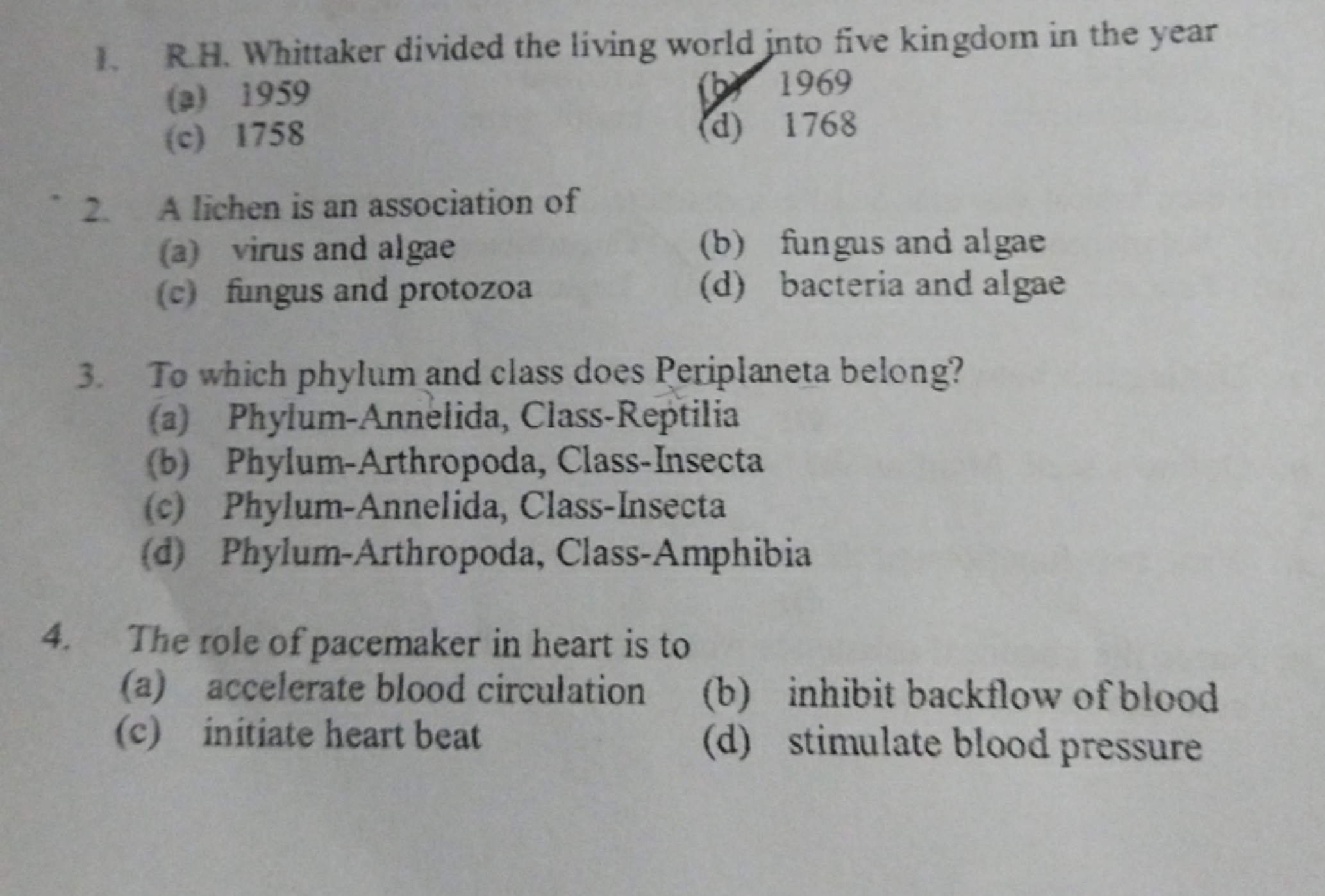 1. R.H. Whittaker divided the living world jnto five kingdom in the ye