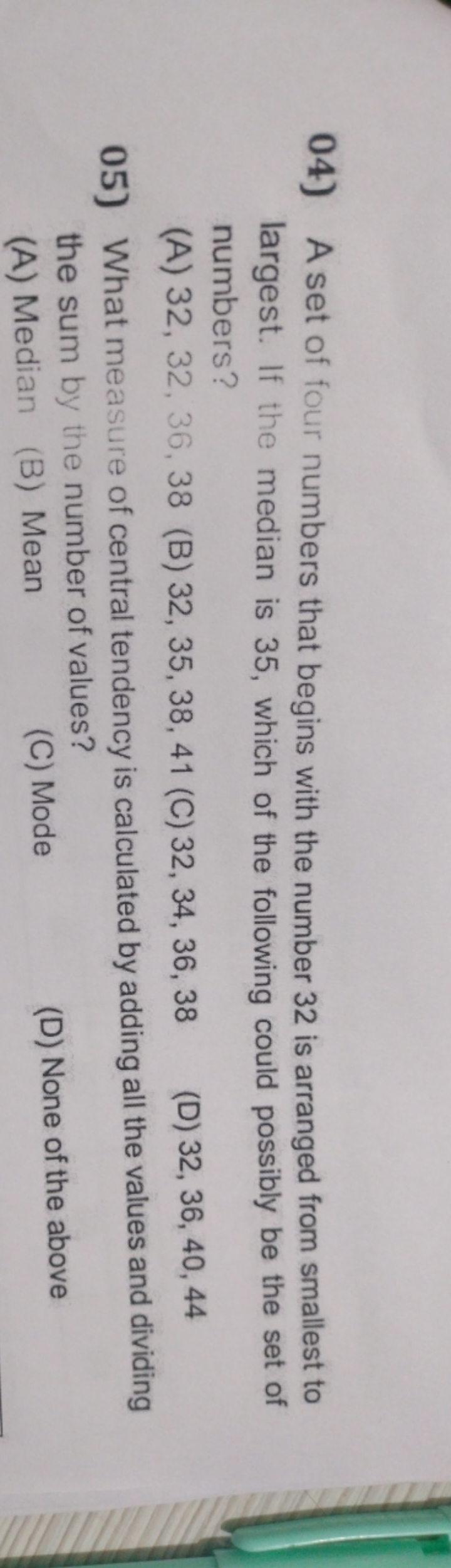 04) A set of four numbers that begins with the number 32 is arranged f