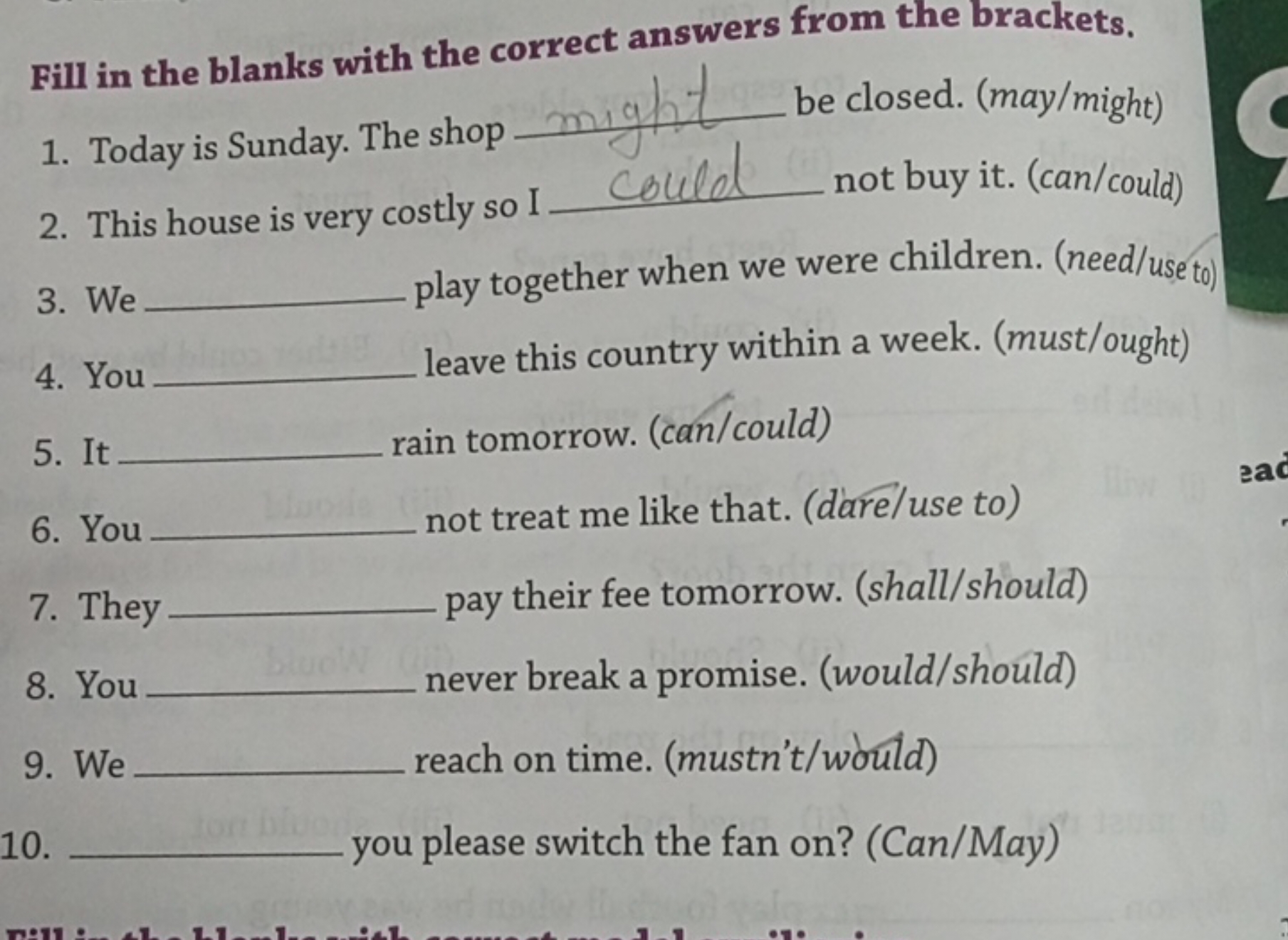 Fill in the blanks with the correct answers from the brackets.
1. Toda