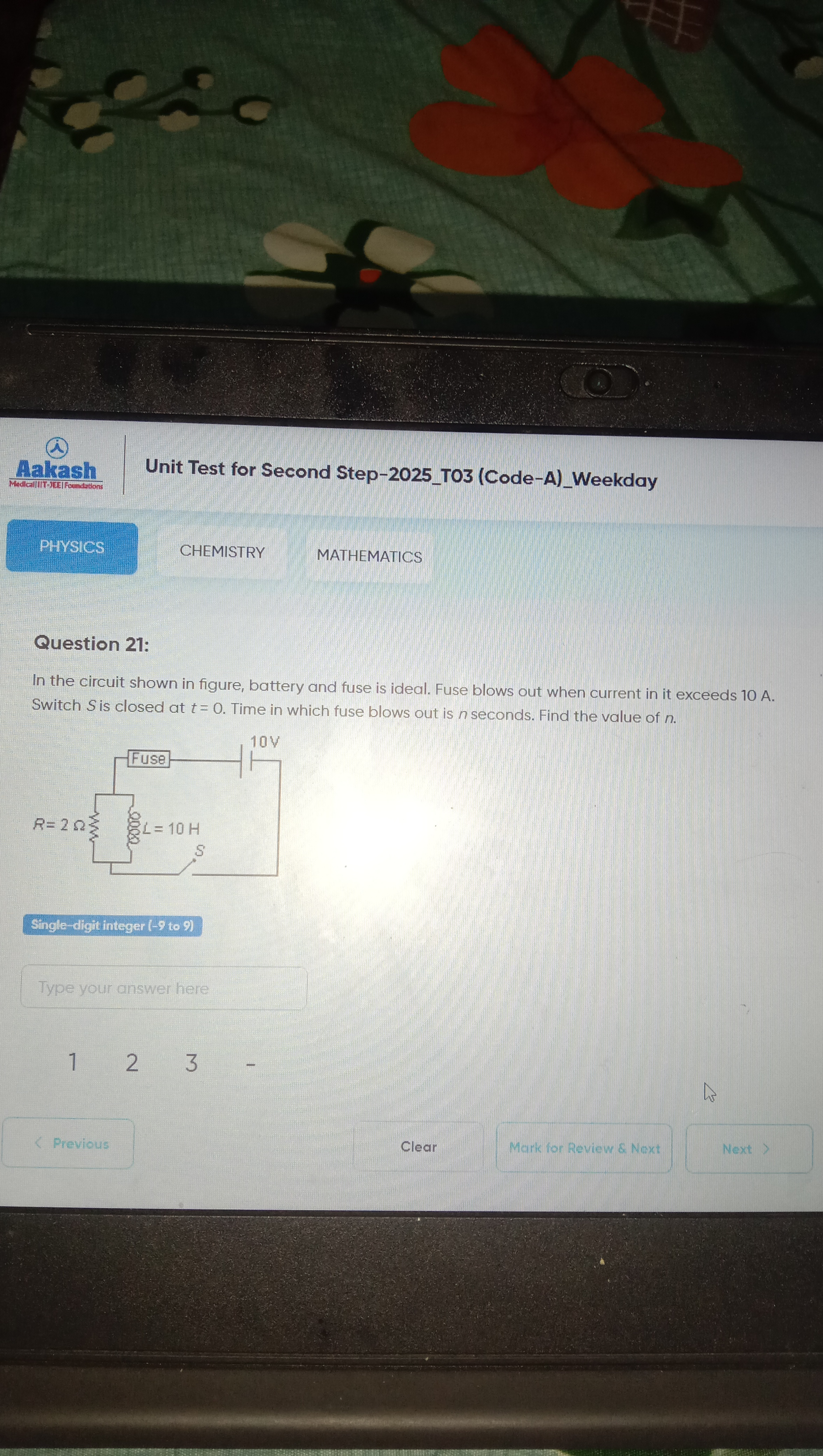 Aakash
Medical IIT-JEE Foundations
Unit Test for Second Step-2025_T03 