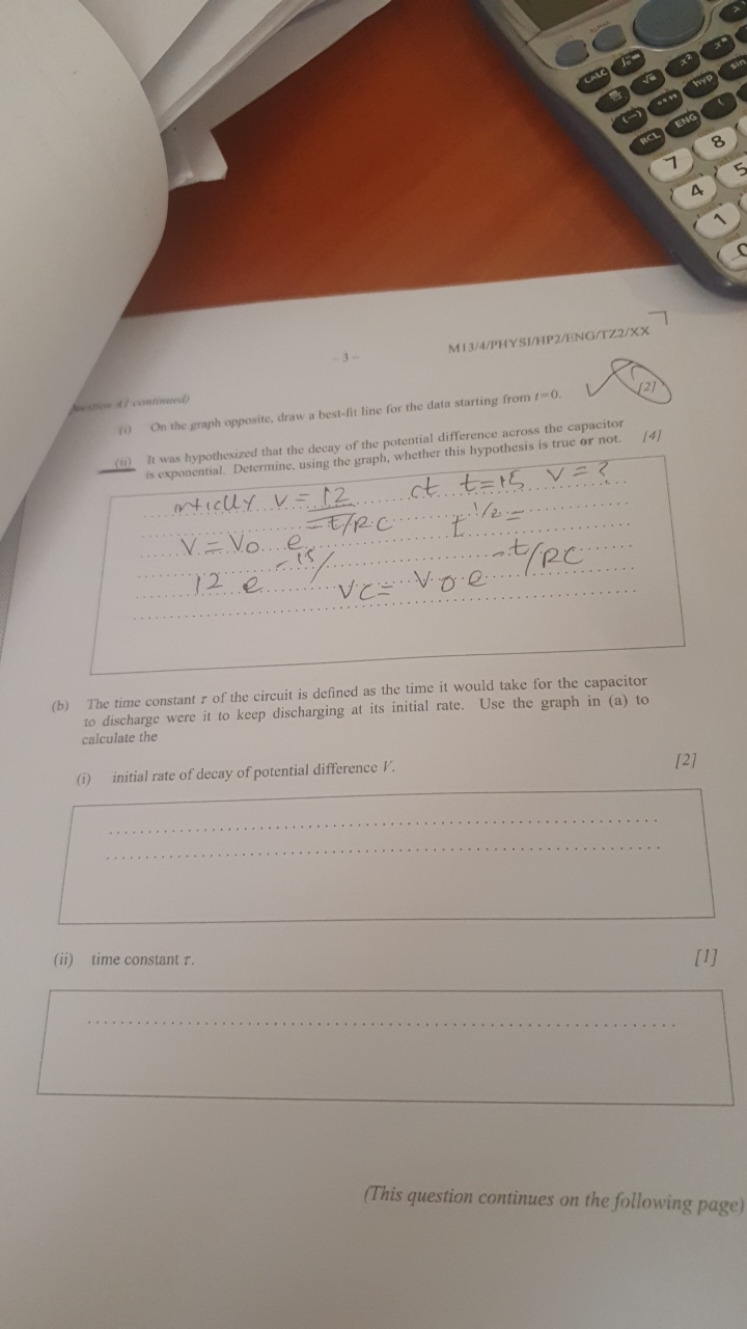 -3-
MI3/4/PHYS1/HP2/ENG/TZ2/XX
fore xowis A/ ivontimaned)
(1) On the g