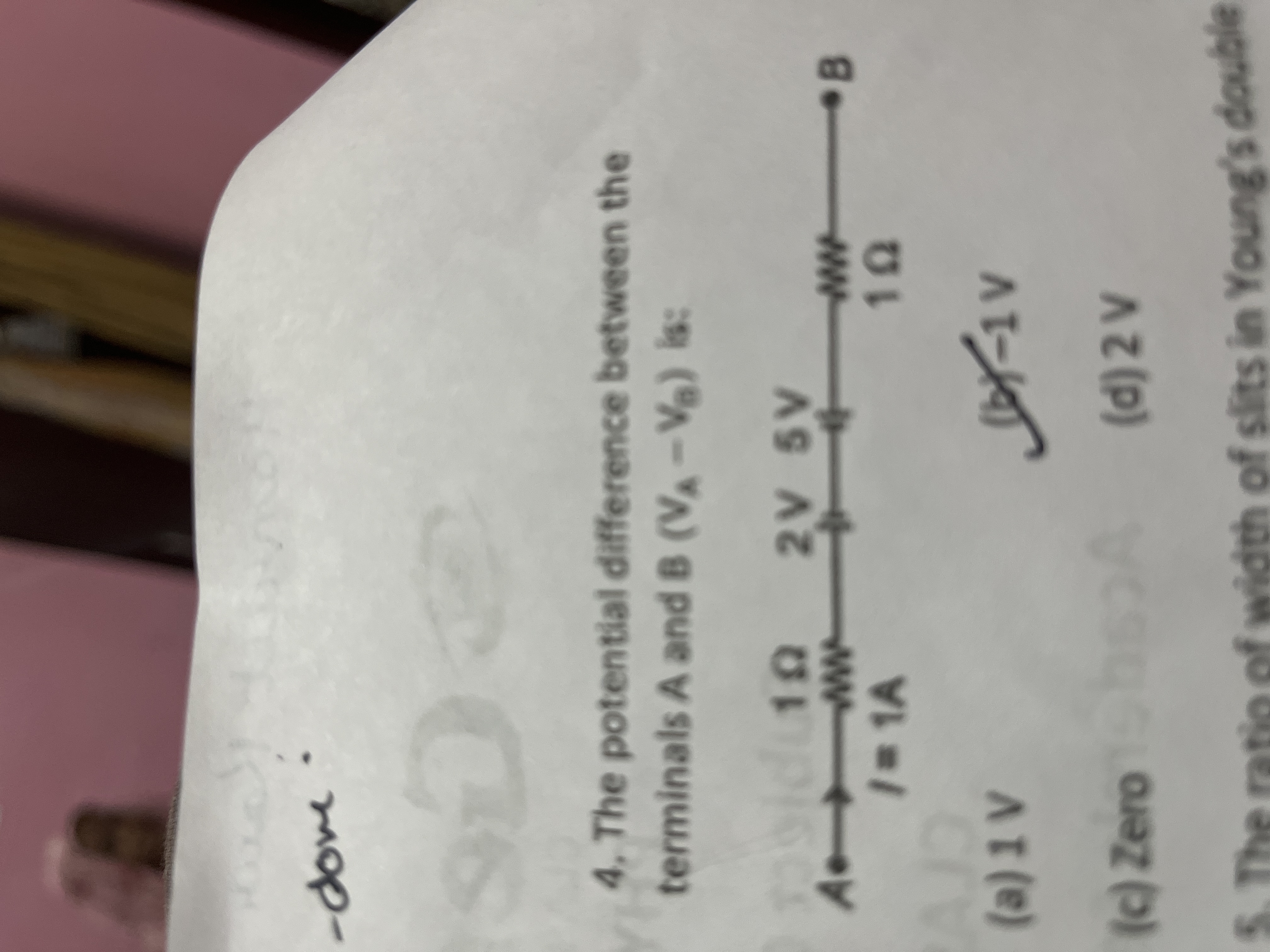 -dove
SD
4. The potential difference between the
terminals A and B (VA