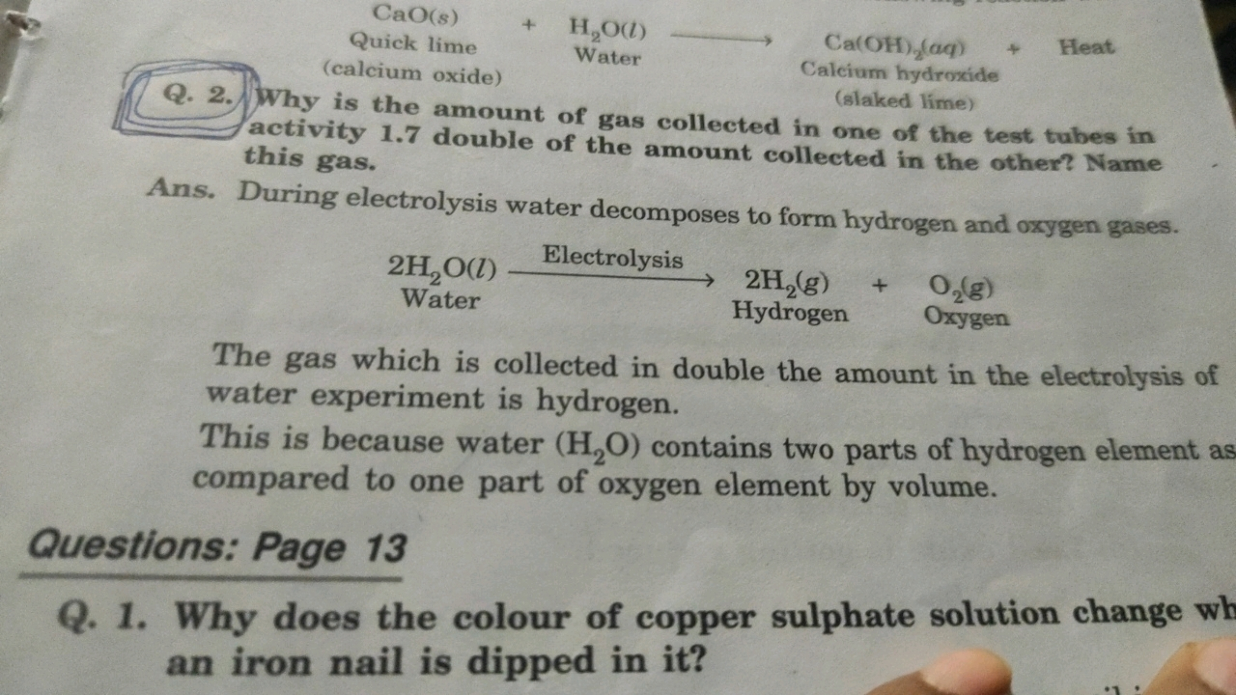 CaO(s) + H₂O(1)
Quick lime
(calcium oxide)
Water
Ca(OH),(aq) + Heat
Ca