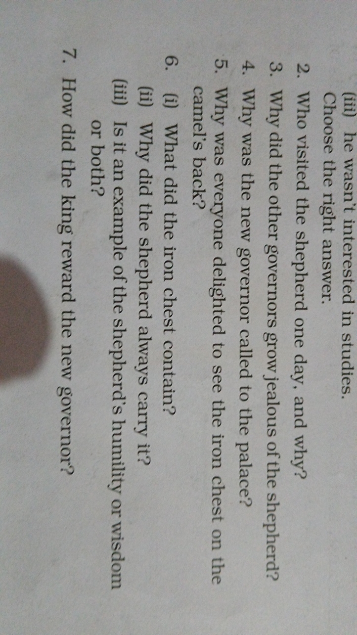 (iii) he wasn't interested in studies.

Choose the right answer.
2. Wh