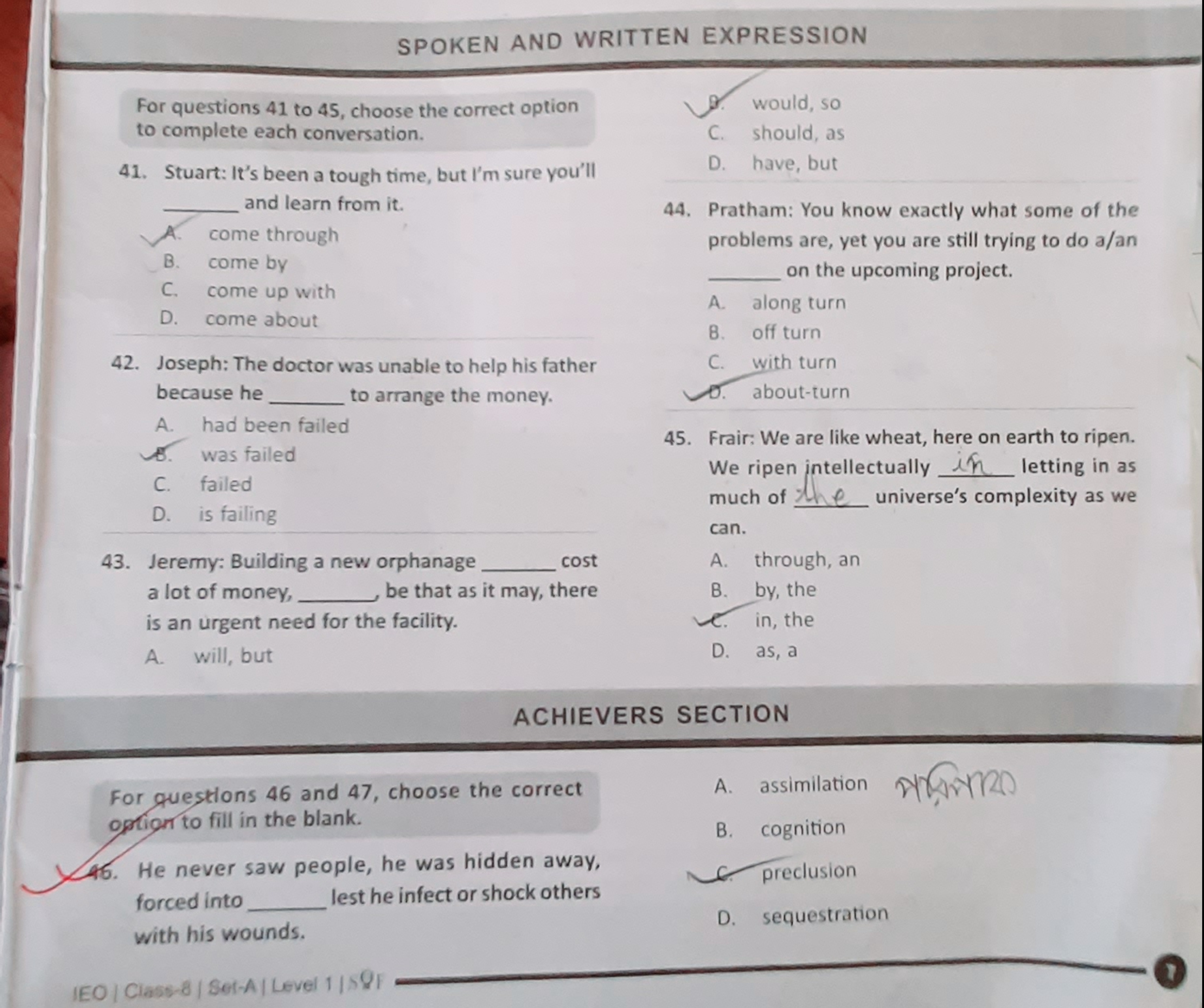 SPOKEN AND WRITTEN EXPRESSION

For questions 41 to 45 , choose the cor