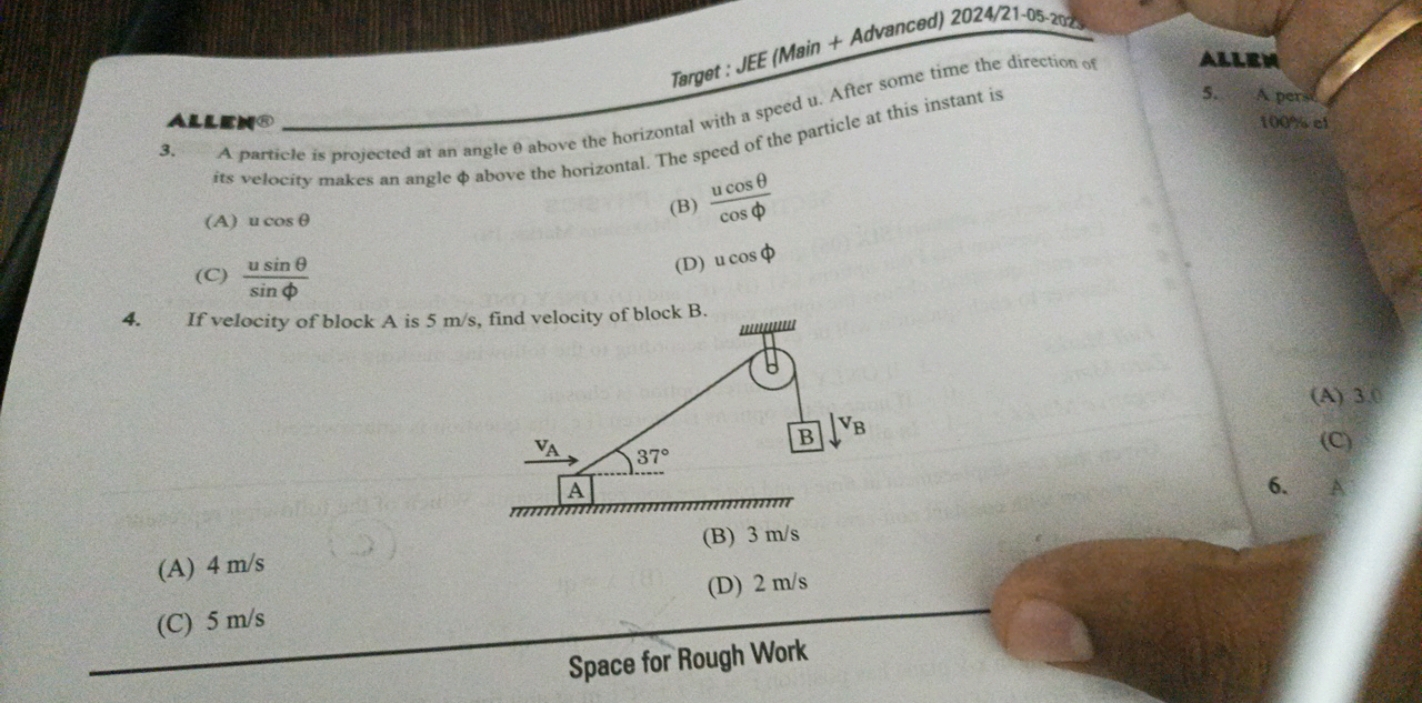 Target : JEE (Main + Advanced) 2024/21-05-202s.
3. A particle is proje