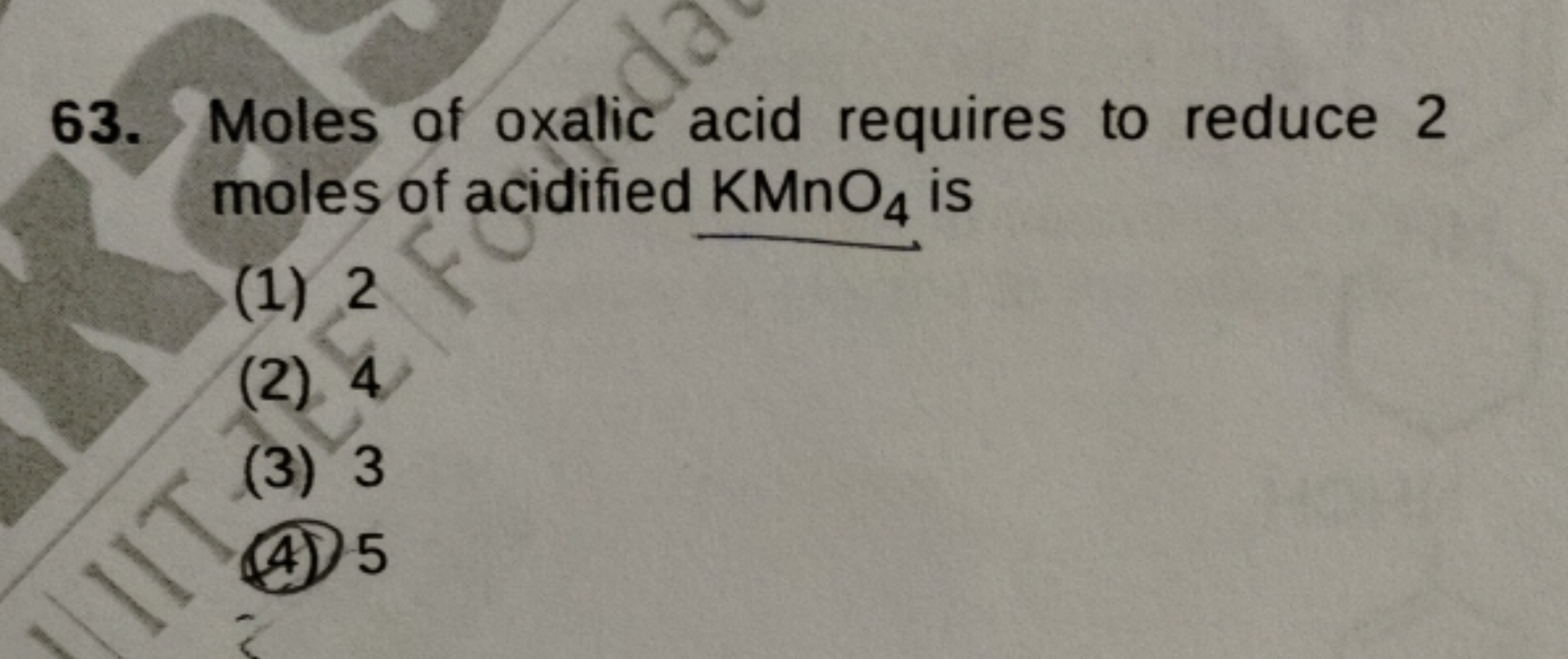 Moles of oxalic acid requires to reduce 2 moles of acidified KMnO4​ is