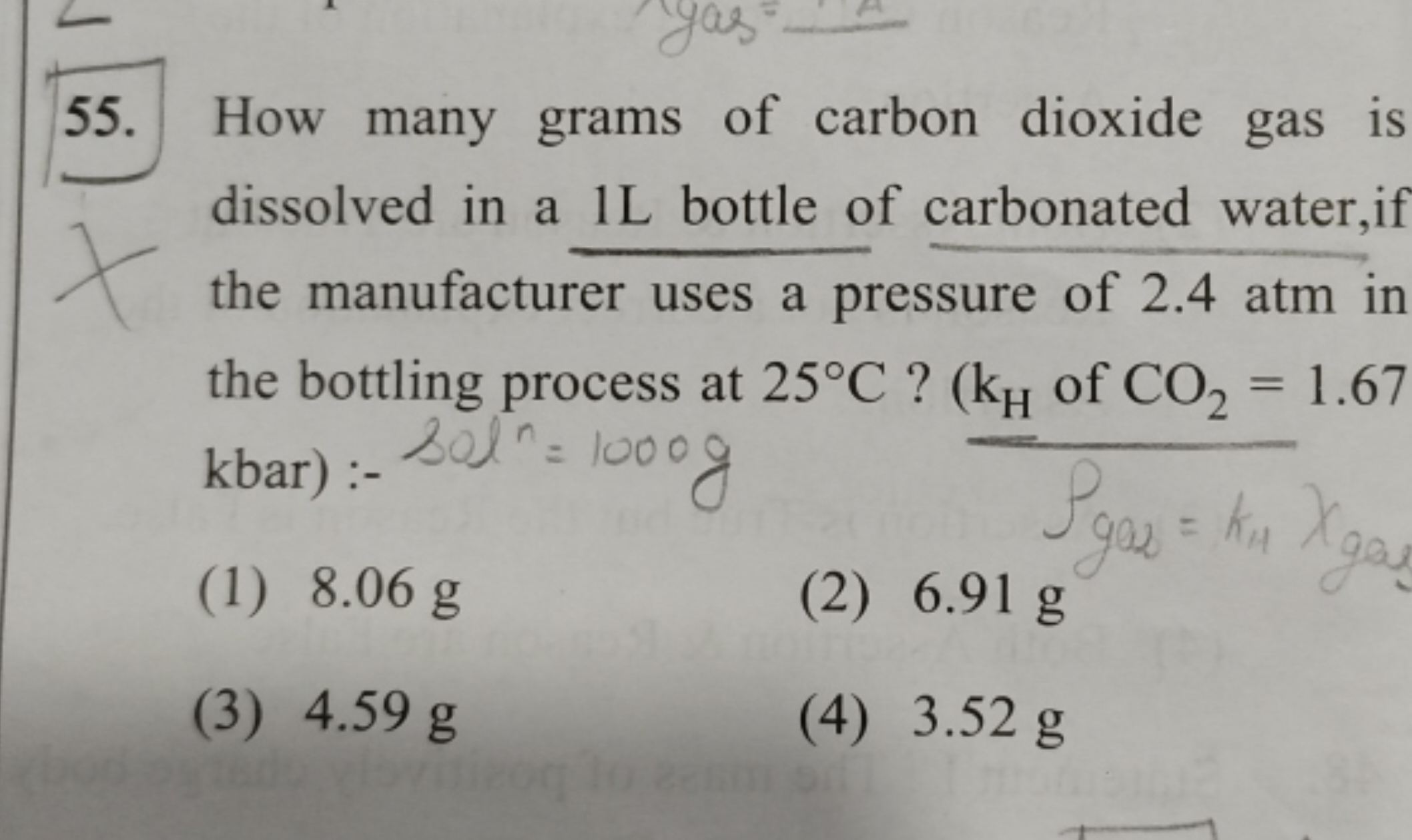 How many grams of carbon dioxide gas is dissolved in a 1L bottle of ca