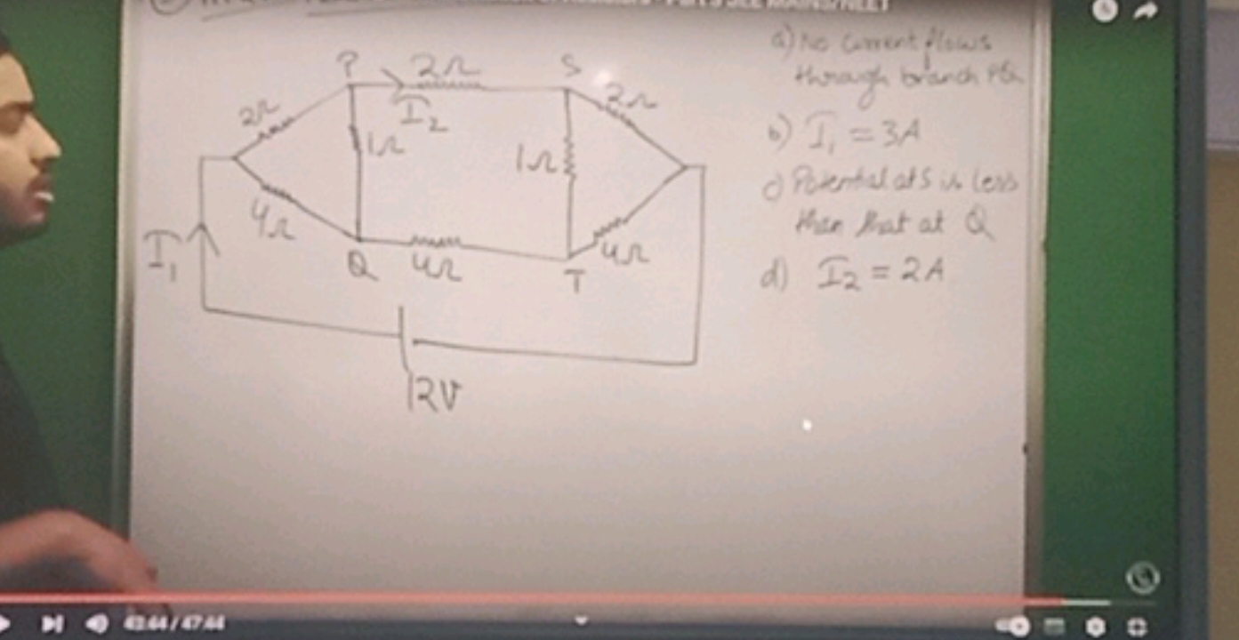 a) No crivert flows throug bich is
b) I1​=3 A
dPeridats is less Hier h