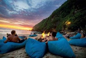 Kekinian! Inilah Top 10 Beach Club Di Bali 01 - Finansialku
