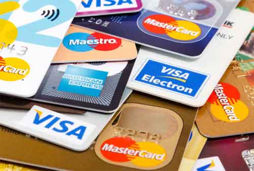 5 Perbedaan Kartu Kredit dan Kartu Debit