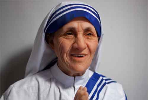 20 Kata-kata Mutiara Mother Teresa yang Membuat Hidup Anda Lebih Baik 01 - Finansialku