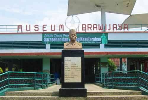 Tempat Wisata Malang - Museum Brawijaya