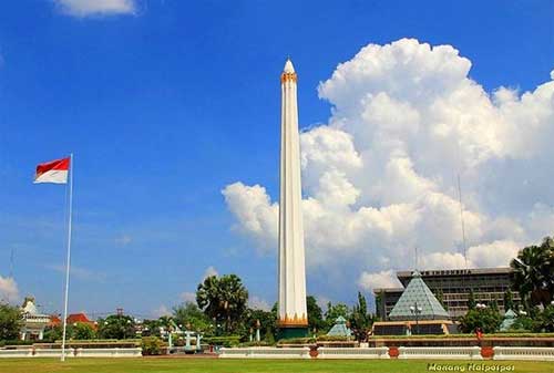 Tempat Wisata Surabaya - Tugu Pahlawan