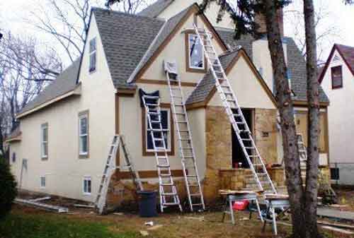 Hati-hati Barang Bawaan Anda Saat Renovasi Rumah 03 Renovasi Rumah Atap - Finansialku