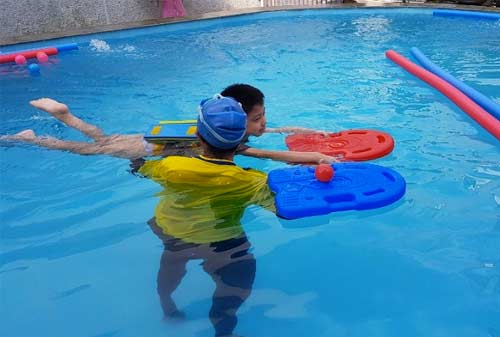 Anak-Air-Swim-School-5-Finansialku