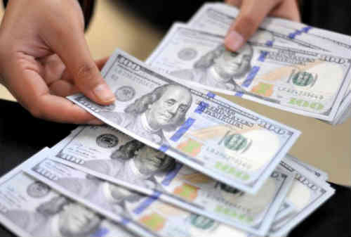 Dollar AS Tembus14.000 04 Dollar dan Rupiah 4 - Finansialku