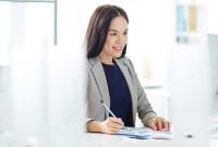 Cara Menolak Tawaran Kerja Secara Profesional, Baik dan Sopan!
