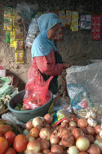 Finansialku Berbagi Cerita Ramadan Nenek Aisyah - 03 Finansialku