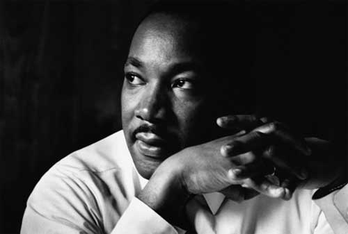 99+ Kata-kata Martin Luther King Jr yang Penuh Motivasi 01 - Finansialku