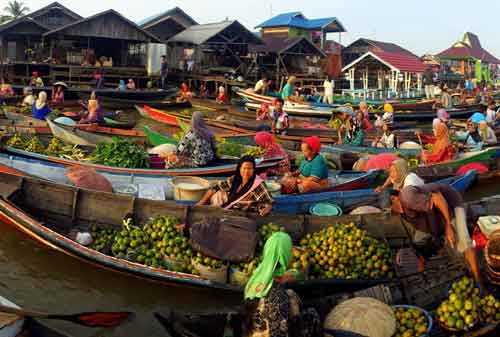 Jelaskan Dan Sebutkan  Salah Satu Contoh  Pasar  Persaingan 