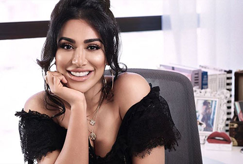 Cara Mudah Mengatur Keuangan Ala Selebgram dan Beauty Vlogger - Huda Kattan Selebgram