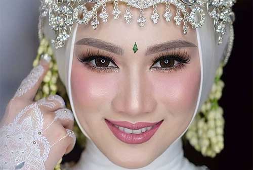 25+ Trend Terbaru Riasan Pengantin Sederhana Tapi Elegan