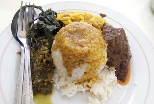 Kuliner Khas Indonesia 03 (Nasi Padang) - Finansialku