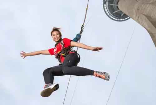 Harga Bungee Jumping 01 - Finansialku