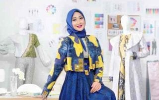 Karier dan Kisah Hidup 7 Designer Milenial Berhijab 01 Dian Pelangi - Finansialku