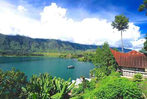 Liburan ke Danau Toba? Siapa Takut, Segini Uang yang Perlu Disiapin