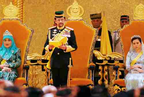 Simak Kepemimpinan Sultan Hassanal Bolkiah di Brunei Darussalam! 05 - Finansialku