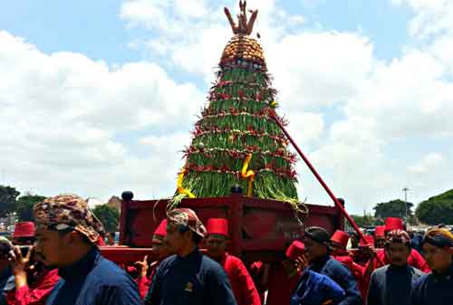 7 Tradisi Unik Idul Adha yang Dilakukan Di Berbagai Negara Dunia 04 - Finansialku