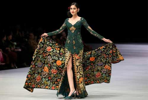 Model Kebaya Indonesia 02 - Finansialku