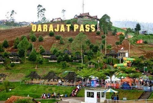 Komplek Wisata Darajat Garut - Finansialku