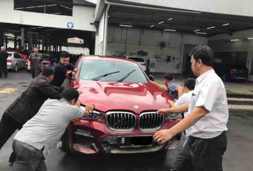 Ini Dia Estimasi Biaya Perbaikan Mobil Terendam Banjir 02