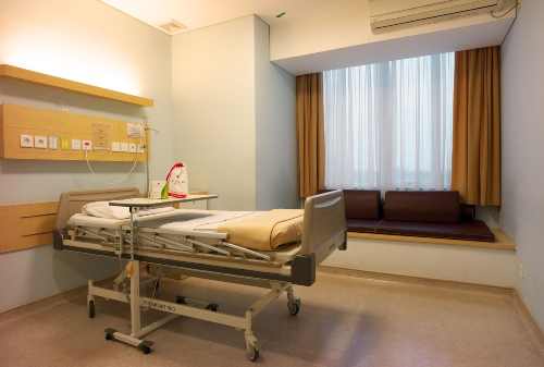 Harga Kamar dan Paket Perawatan di Eka Hospital BSD 02