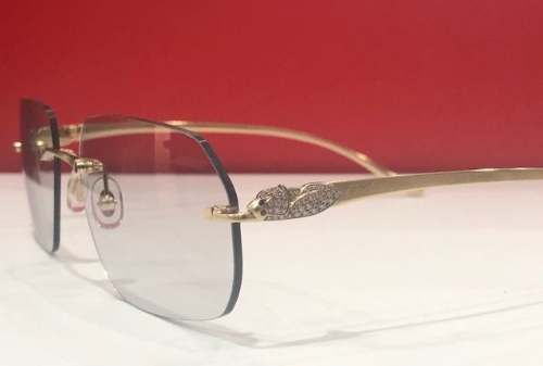 10 Kacamata Termahal Di Dunia, Harganya Setara Rumah, WOW! Part 2 07 Cartier Panthere Glasses - Finansialku