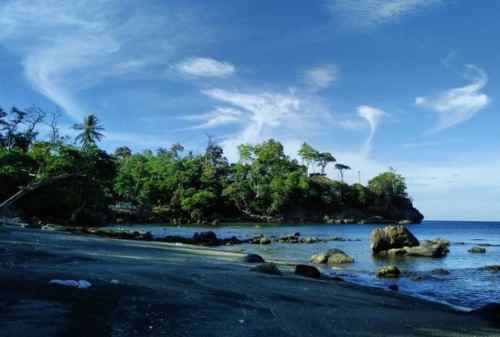 7 Tempat Wisata Pulau Weh yang Mengagumkan Keindahannya untuk Single Traveler 3