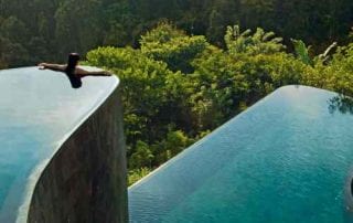 Top 10 Infinity Pool di Bali yang Super Spektakuler 00 - Finansialku