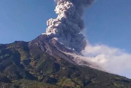 Waspada! Gunung Merapi Erupsi, BPPTKG_ _Jangan Mendekat!_ 01