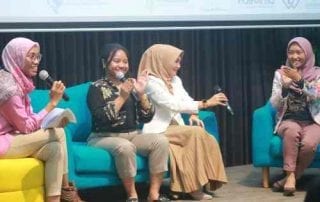 Berlatih Membuat Konten Kreatif bareng Femalepreneur Academy 01 - Finansialku