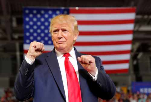 Kisah Sukses Donald Trump, Pengusaha Sukses dan Orang Pertama USA 00 - Finansialku